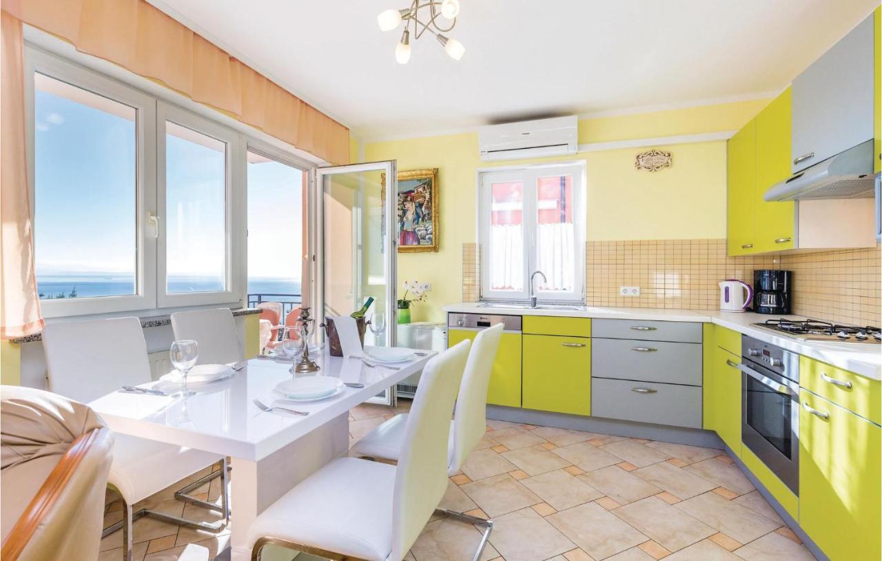Stunning Apartment In Volosko With House Sea View Zewnętrze zdjęcie