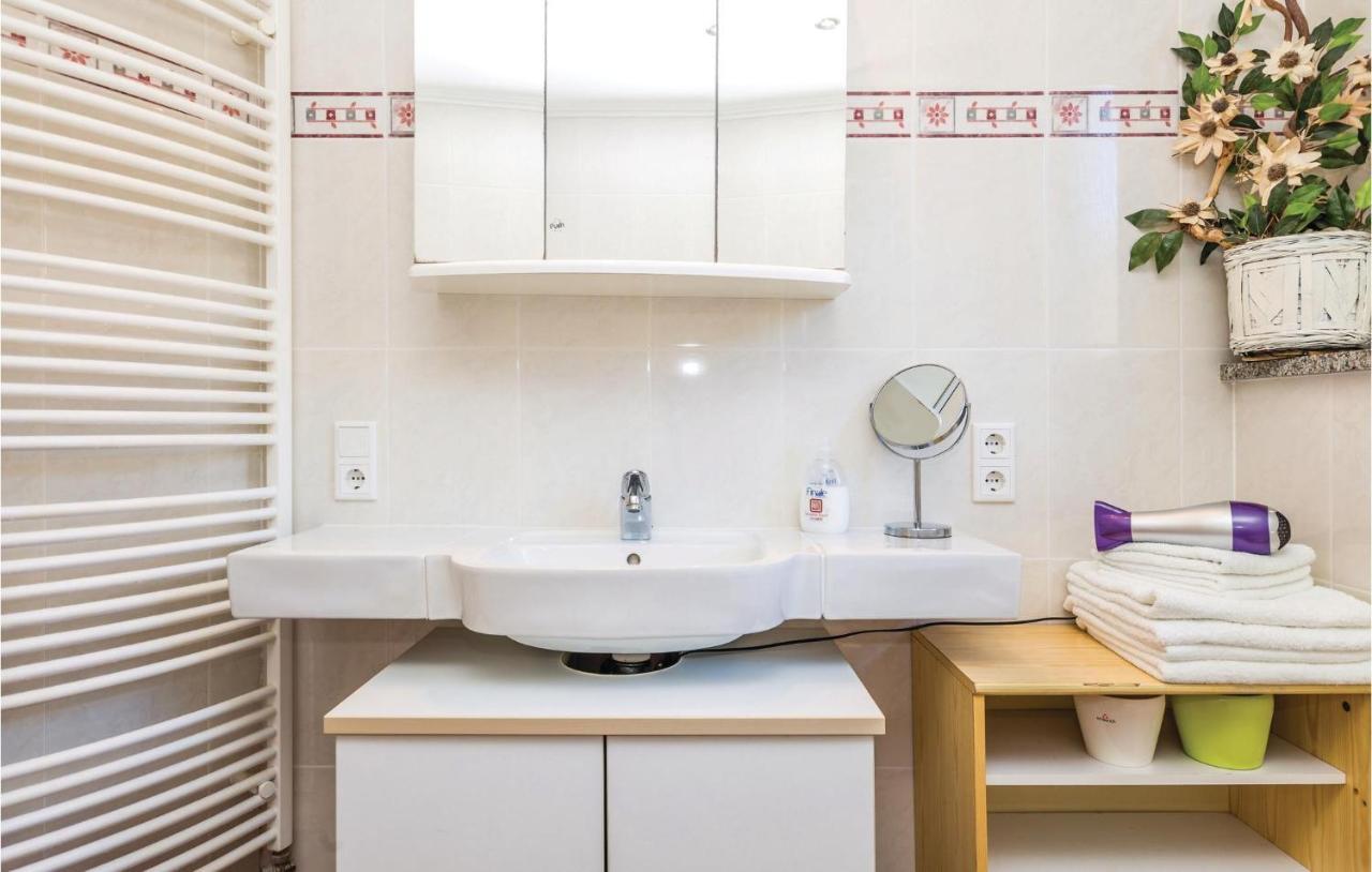 Stunning Apartment In Volosko With House Sea View Zewnętrze zdjęcie
