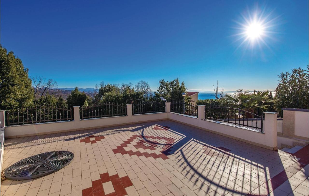 Stunning Apartment In Volosko With House Sea View Zewnętrze zdjęcie